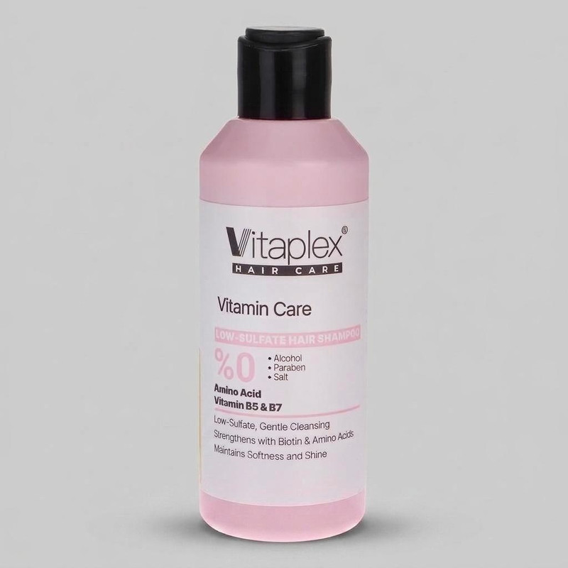 شامپو تقویت کننده مو ویتاپلکس مدل VITAMIN CARE حجم 200 میلی‌لیتر، مناسب انواع مو، بدون الکل، مرطوب‌کننده، ترمیم‌کننده، لطافت‌بخش و آبرسان