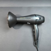 سشوار سیلور کرست مدل SC-D013 با موتور AC، توان 5000 وات، فناوری تولید یون، تنظیم دما و سرعت در 2 حالت و همراه با دیفیوزر و نازل متمرکزکننده